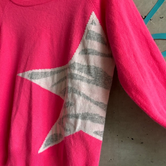 NWT Scott & Scott London 100% Mongolian Cashmere Star Zebra Print Sweater - Picture 3 of 7